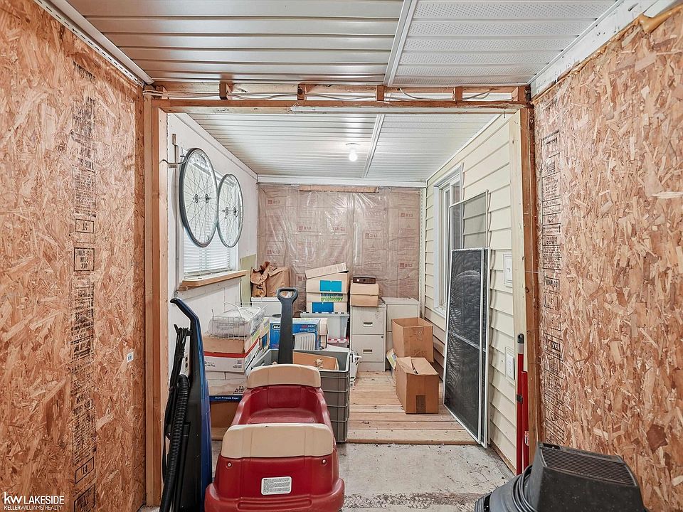 10th image of 38491 Albert Blvd