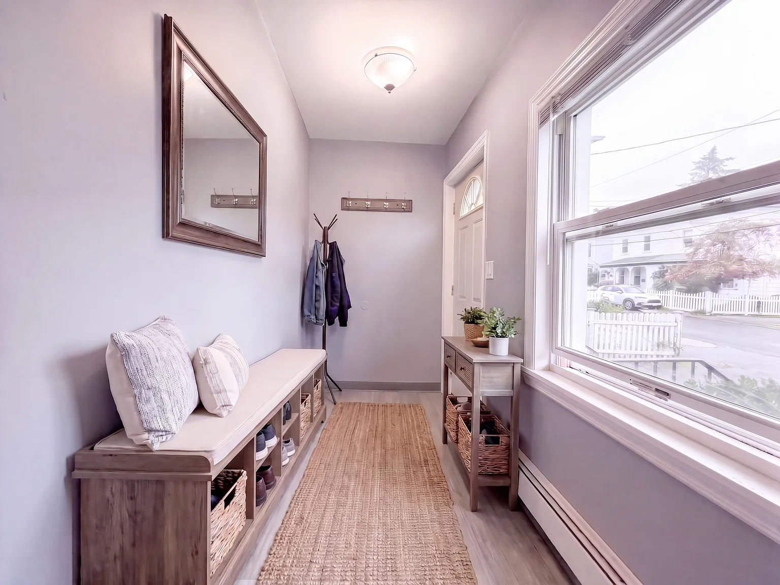 3 bed, 2.5 bath, $4,400 — Photo 3