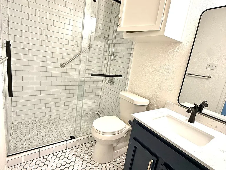 1904 Goodrich Ave #2 — Photo 12