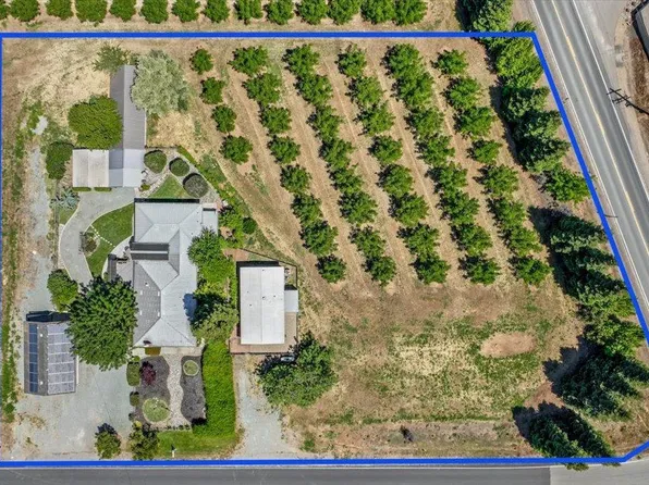 5438 N Wall Rd, Linden, CA 95236
