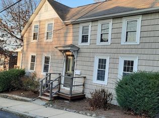 4 Court St #A, Woburn, MA 01801