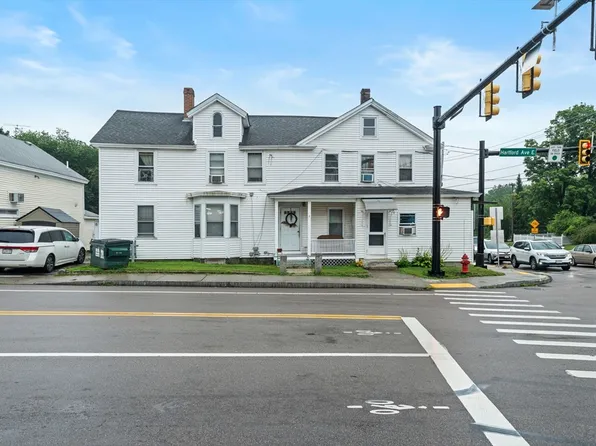 1 Hartford Ave W, Uxbridge, MA 01569