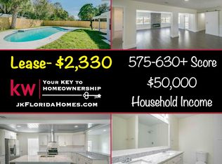 2211 Lithia Center Ln, Valrico, FL 33596