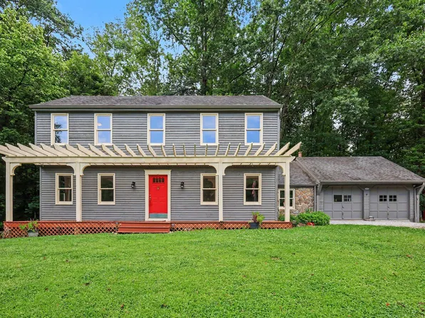 1027 Beaver Rd, Walton, KY 41094