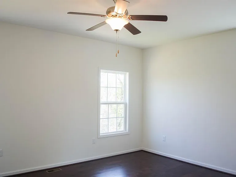 105 Red Maple Ct — Photo 6
