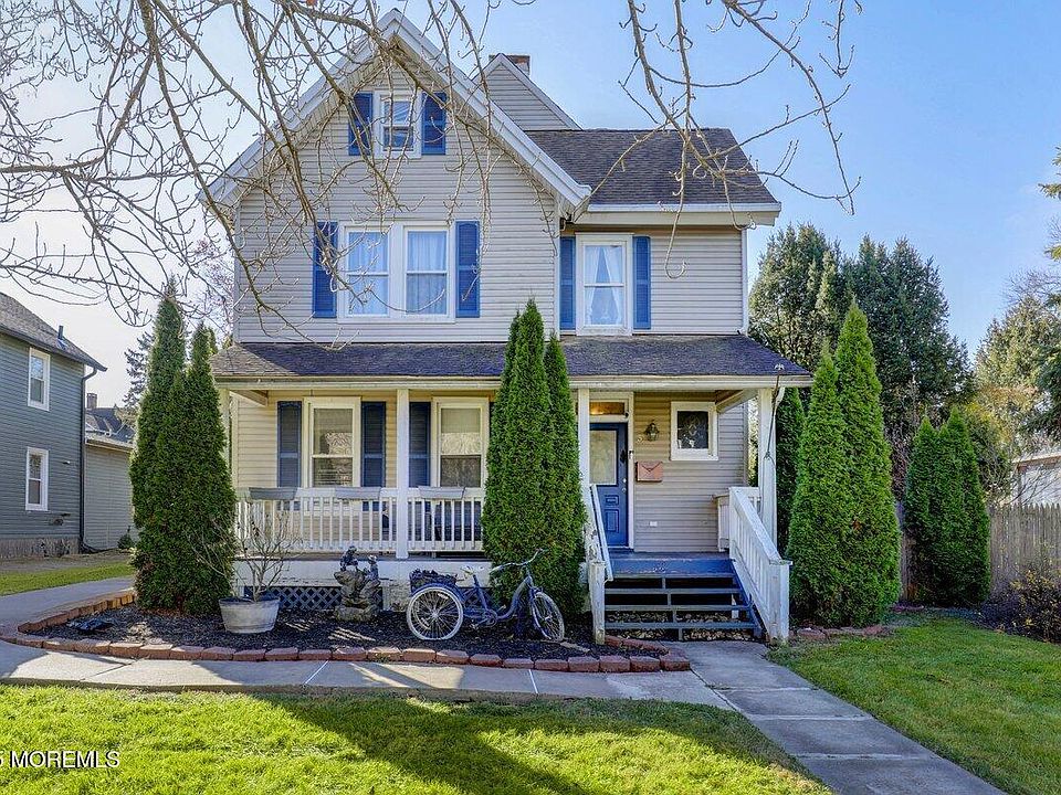 1st image of 52 Manalapan Avenue