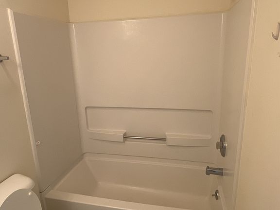bathroom 8E_07172024