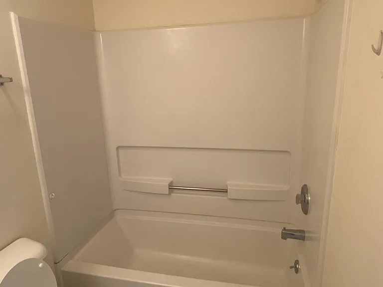 bathroom 8E_07172024