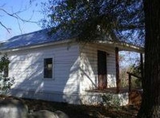 115 Clebourne St, Cuthbert, GA 39840
