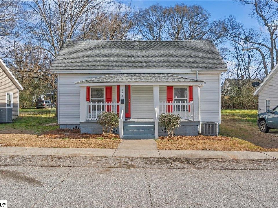 1st image of 105 2nd St