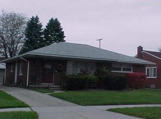 21043 Virginia Ave, Eastpointe, MI 48021