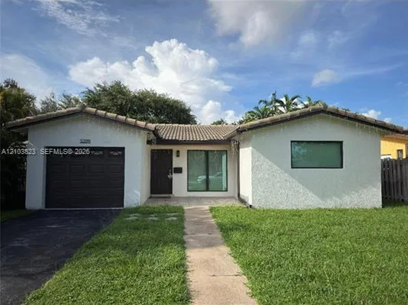 5209 Cleveland St, Hollywood, FL 33021
