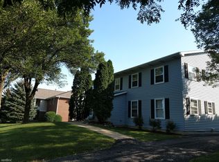 2910 King James Way APT 4, Fitchburg, WI 53719