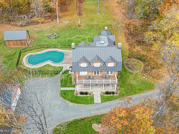 4th image of 17345 Raven Rocks Rd