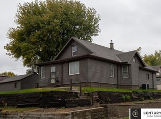 3202 S 31st St, Omaha, NE 68105