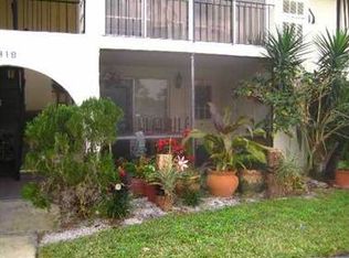 319 Pine Ridge Cir APT D-1, Greenacres, FL 33463