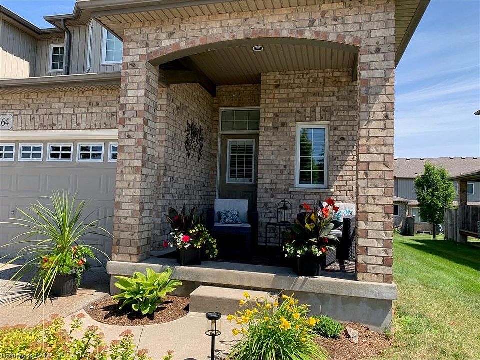 1st image of 31 Townsend Dr #64