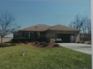 14209 Byron Rd, Byron, MI 48418