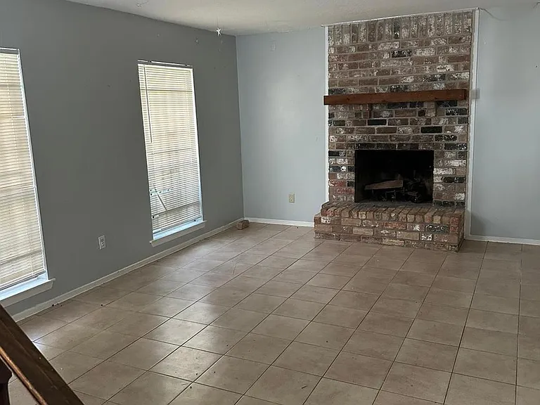 16523 Lonesome Quail Dr — Photo 2