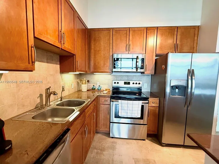 2001 Biscayne Blvd #3608 — Photo 7