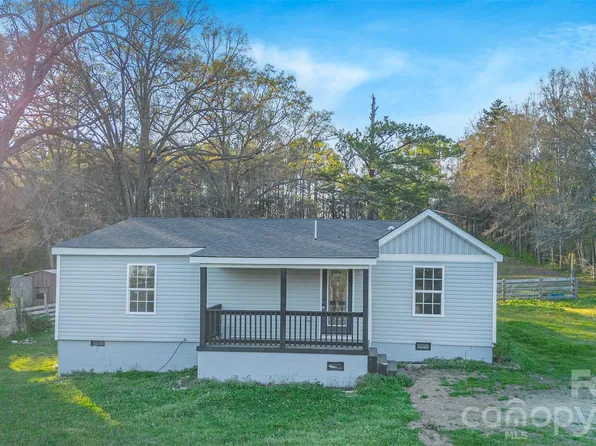 1022 Pine Ridge Rd, Chester, SC 29706