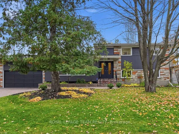 168 E Leopolds Dr, Ottawa, ON K1V 7E3