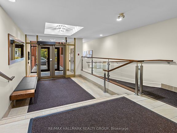 4th image of 959 N River Rd #211