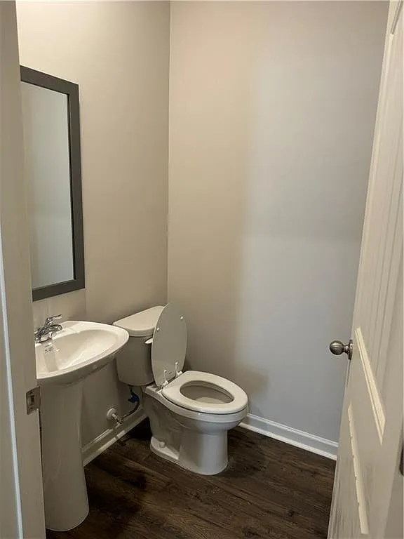 4 bed, 2.5 bath, 1825 sqft, $2,345 — Photo 4