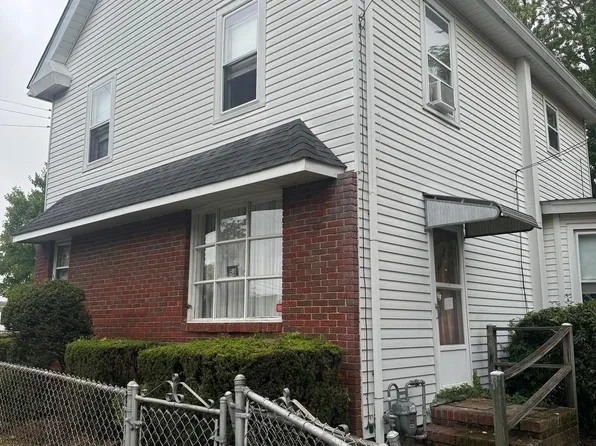 54 N Academy St, Glassboro, NJ 08028