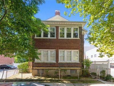 42-10 215th Street, Bayside, NY, 11361