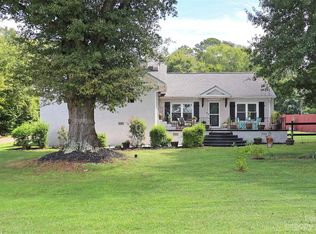 2615 S Point Rd, Belmont, NC 28012