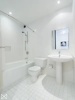 Rented by Bank Neary | media 22