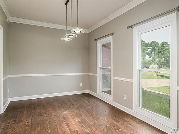 5th image of 8531 Mari Mar Dr
