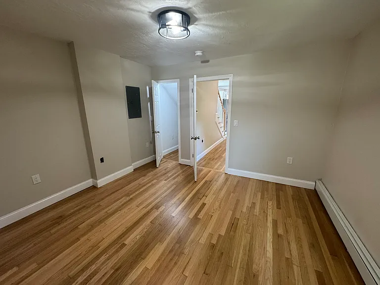 237 N Main St #3 — Photo 10