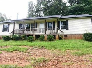 1169 Hardwood Dr, Snow Camp, NC 27349