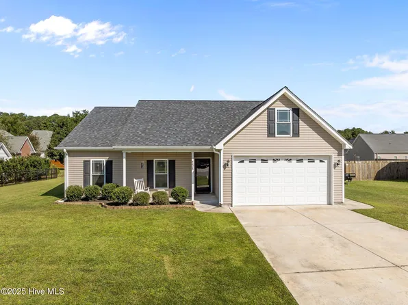 4428 Bristlecone Drive, Ayden, NC 28513
