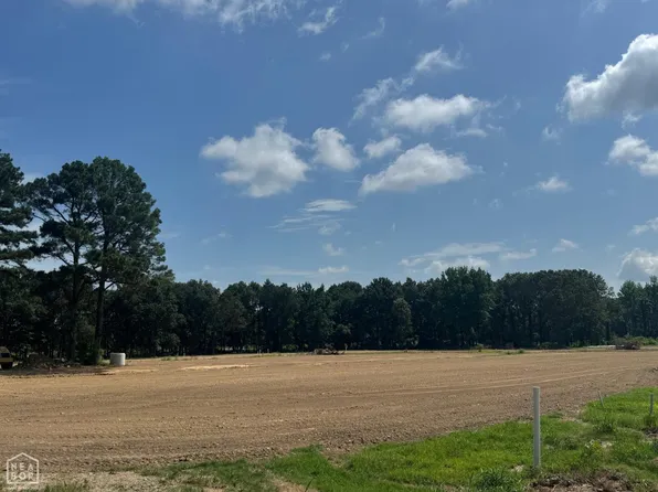 4 Horseshoe #A, Brookland, AR 72417