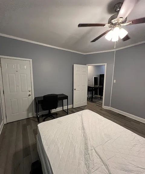 215 Cherry St #11 — Photo 13