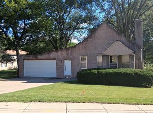 1809 Avery Rd, Bellevue, NE 68005