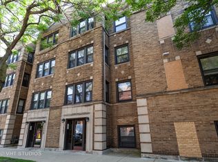3607 N Bosworth Ave APT 2, Chicago, IL 60613