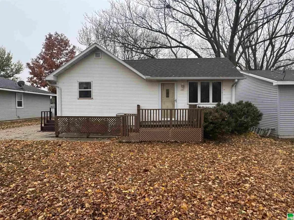 416 Dover St, Kingsley, IA 51028