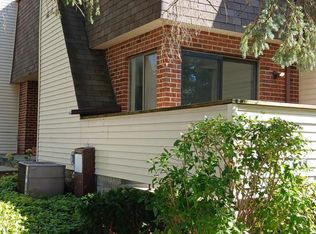 2850 W Mill Rd APT F, Milwaukee, WI 53209