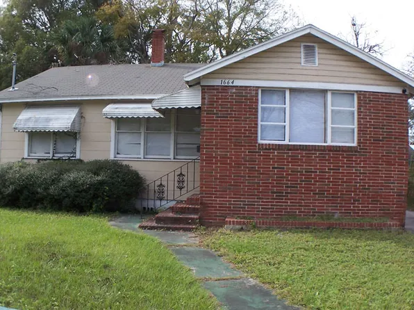 1664 Seminary St, Jacksonville, FL 32209