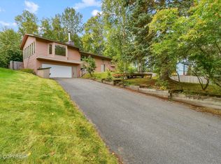 3740 Winterset Dr, Anchorage, AK 99508