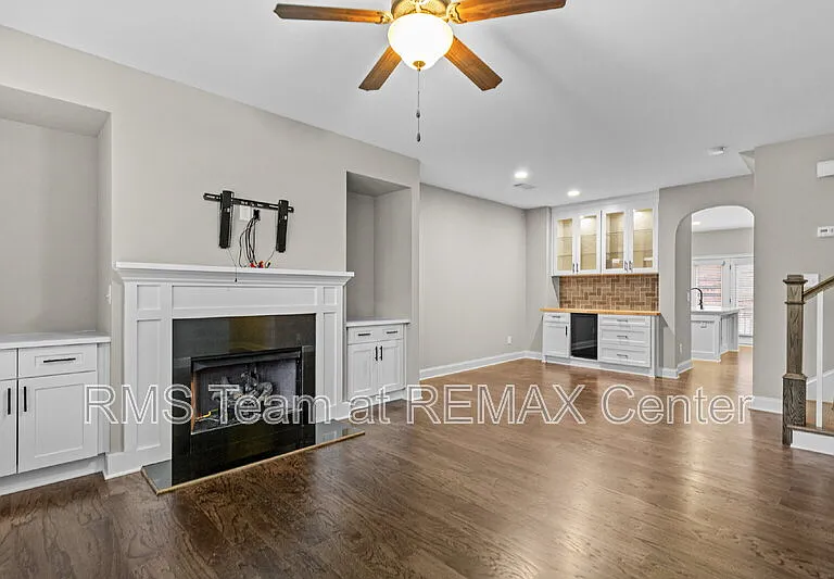 3209 Hallmark Ln — Photo 18