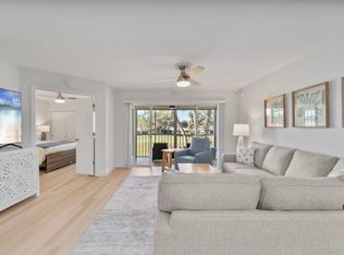 433 Cerromar Ln UNIT 441, Venice, FL 34293