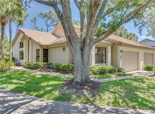 27078 Kindlewood Ln, Bonita Springs, FL 34134
