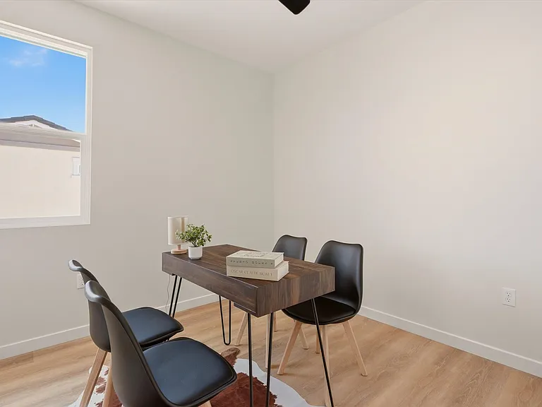 5824 Persepolis Ct — Photo 22