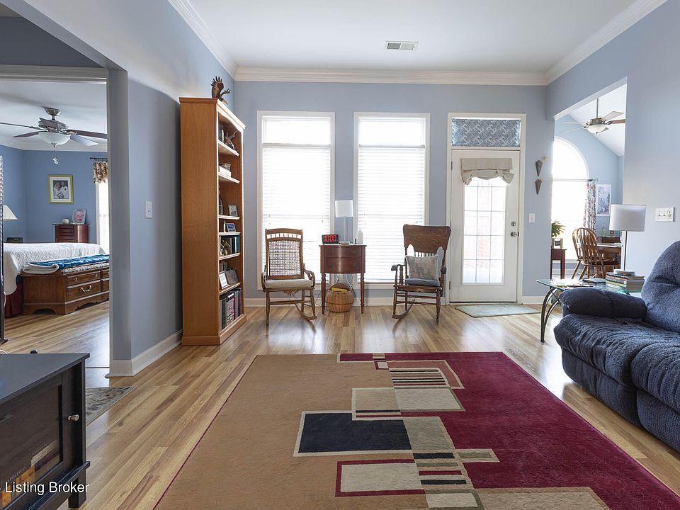 4625 Heritage Mnr Crestwood KY Zillow