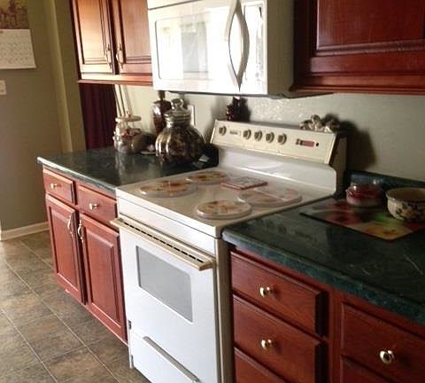 4th image of 167 Sierra Ln